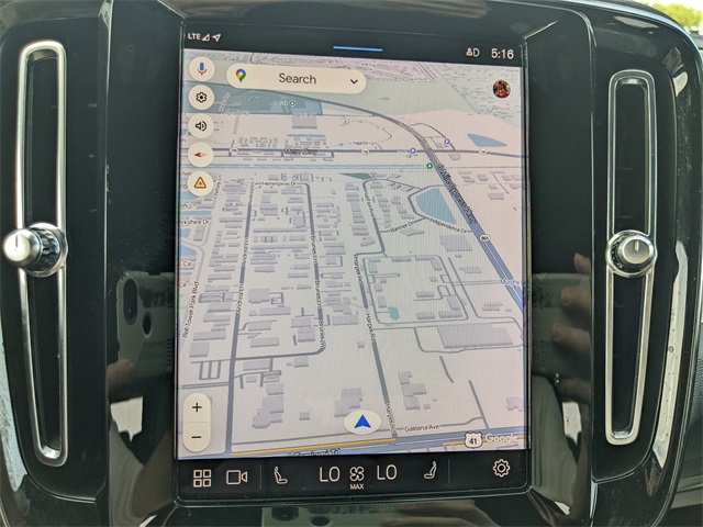 2024 Volvo XC40 Core photo 22