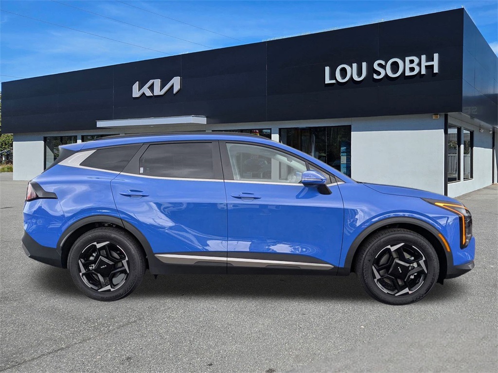 2026 Kia Sportage EX photo 3