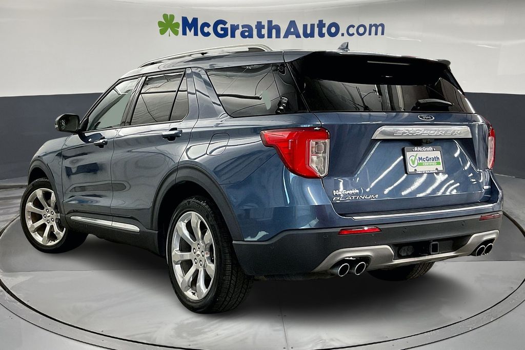 2020 Ford Explorer Platinum photo 3