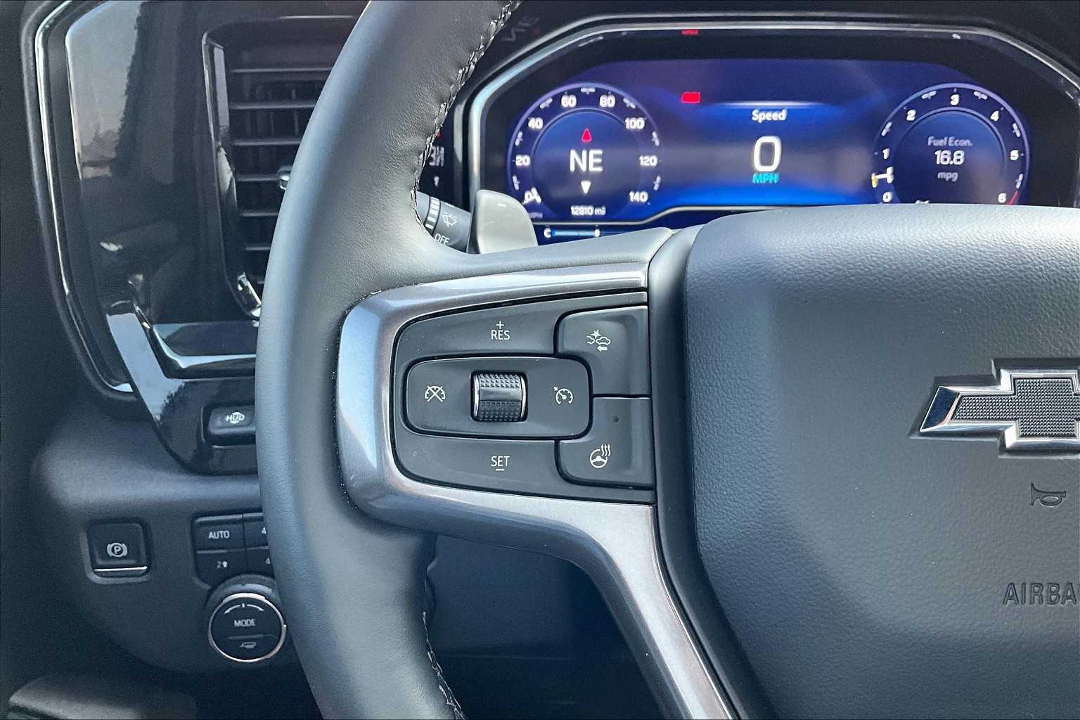 2024 Chevrolet Silverado 1500 ZR2 photo 21