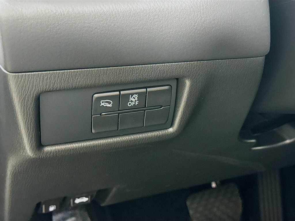 2025 Mazda CX-5 2.5 Select photo 9