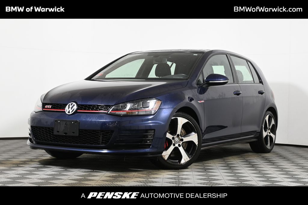 2017 Volkswagen Golf GTI SE's photo