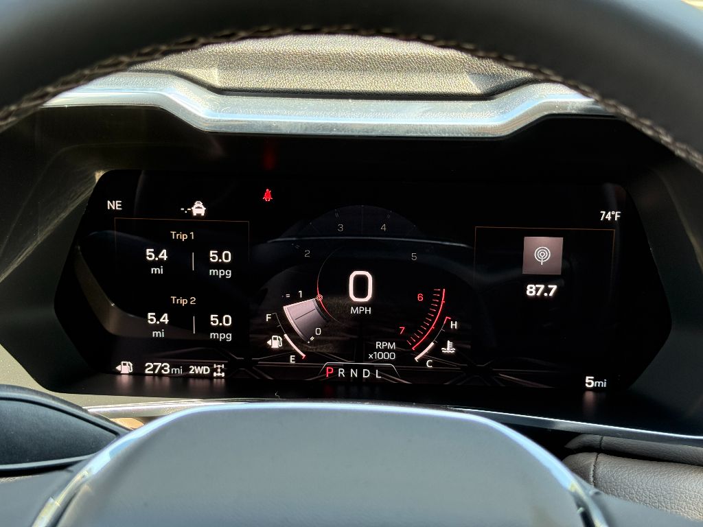 2026 Gmc Canyon Denali photo 2