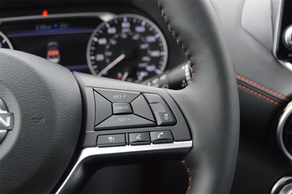 2025 Nissan Sentra SR photo 25