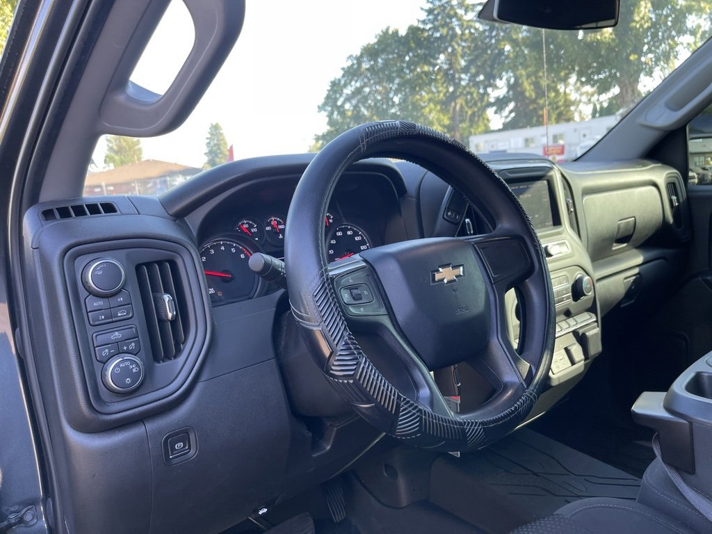 2021 Chevrolet Silverado 1500 Custom photo 6