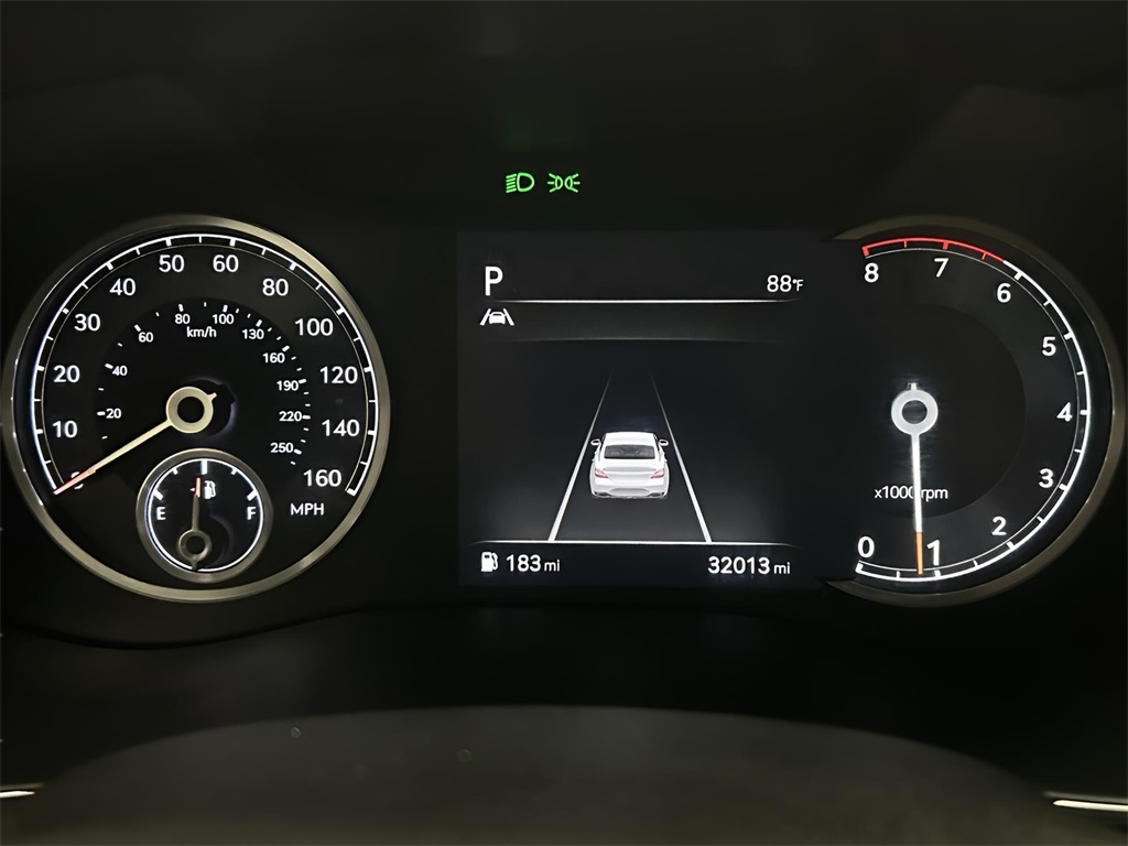 2022 Genesis G70 2.0T photo 16
