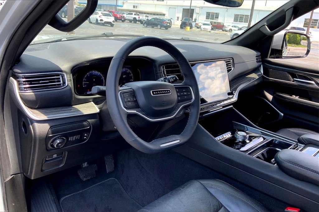 2022 Jeep Wagoneer Series II photo 13
