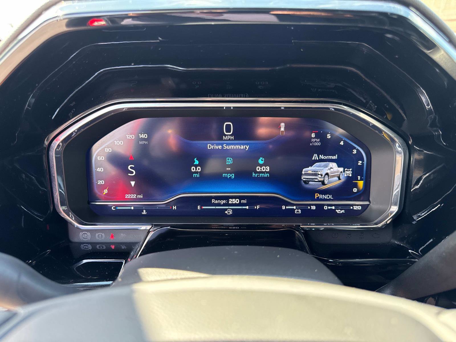 2025 Chevrolet Silverado 1500 LT photo 23