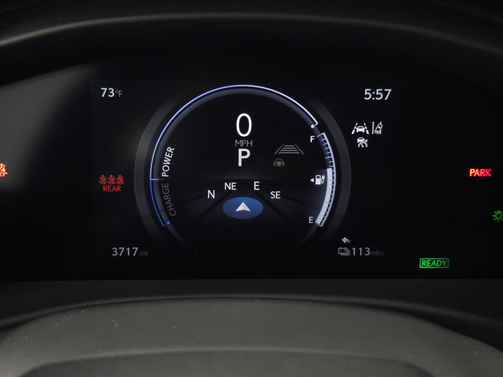2023 Lexus RZ 450e photo 20