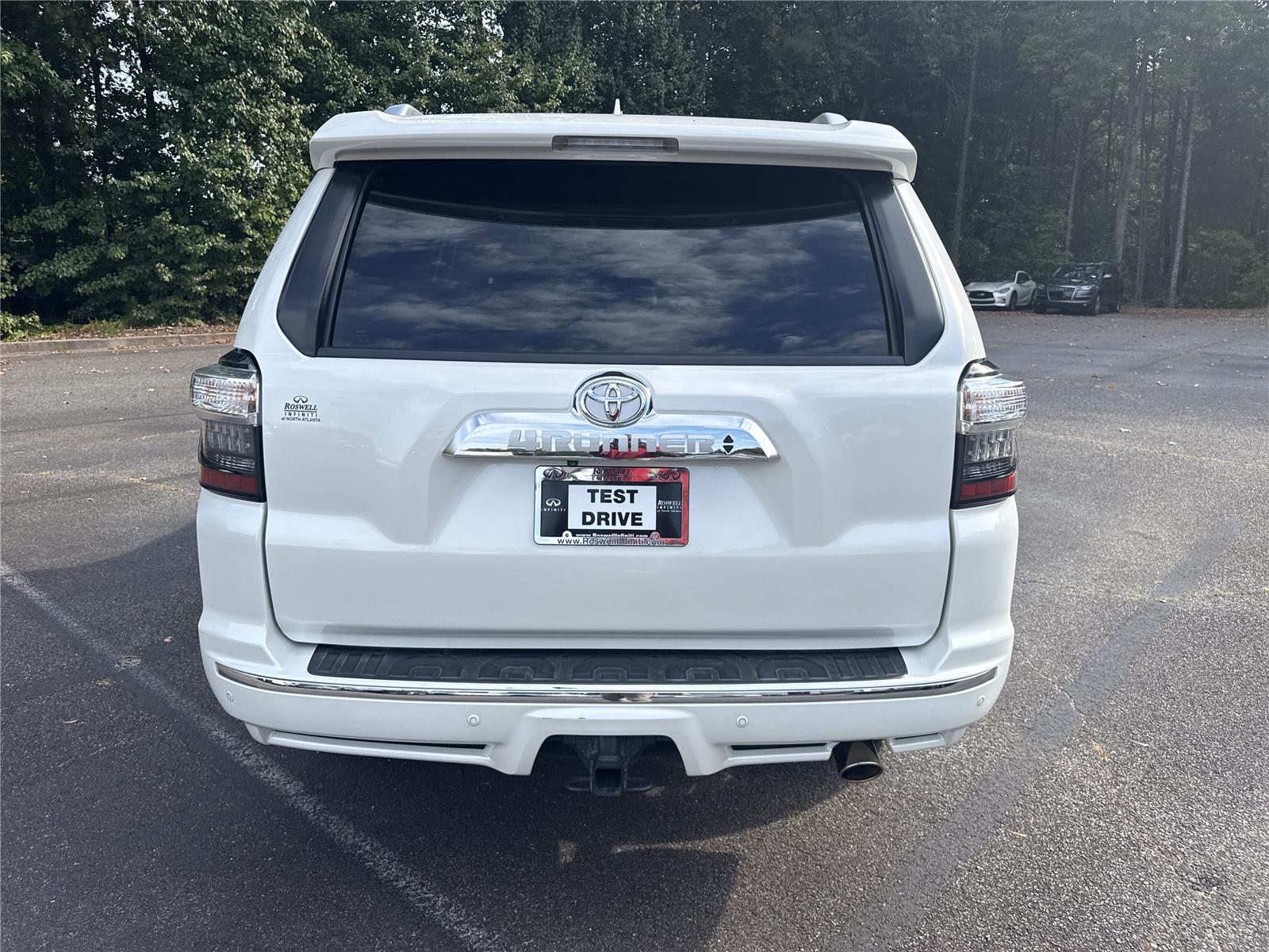 2018 Toyota 4Runner Limited photo 2