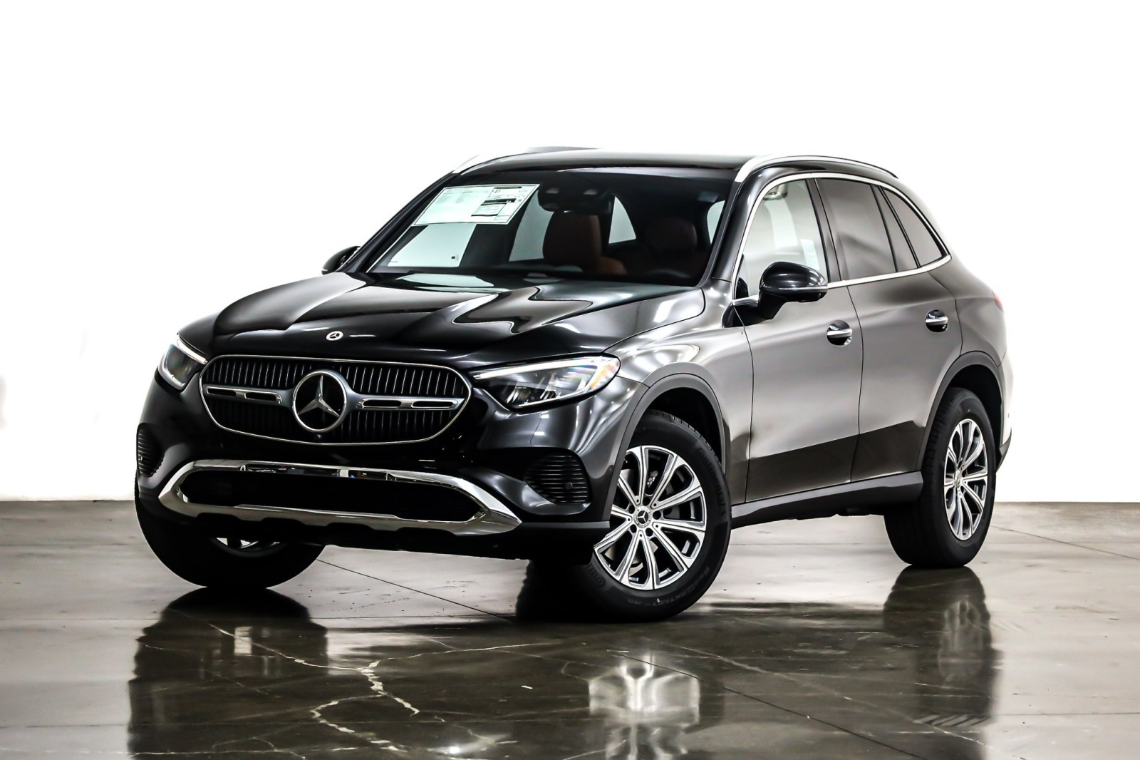 2026 Mercedes-Benz GLC Base's photo
