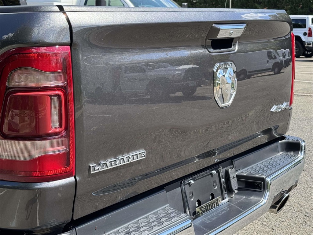 2022 Ram 1500 Laramie photo 9
