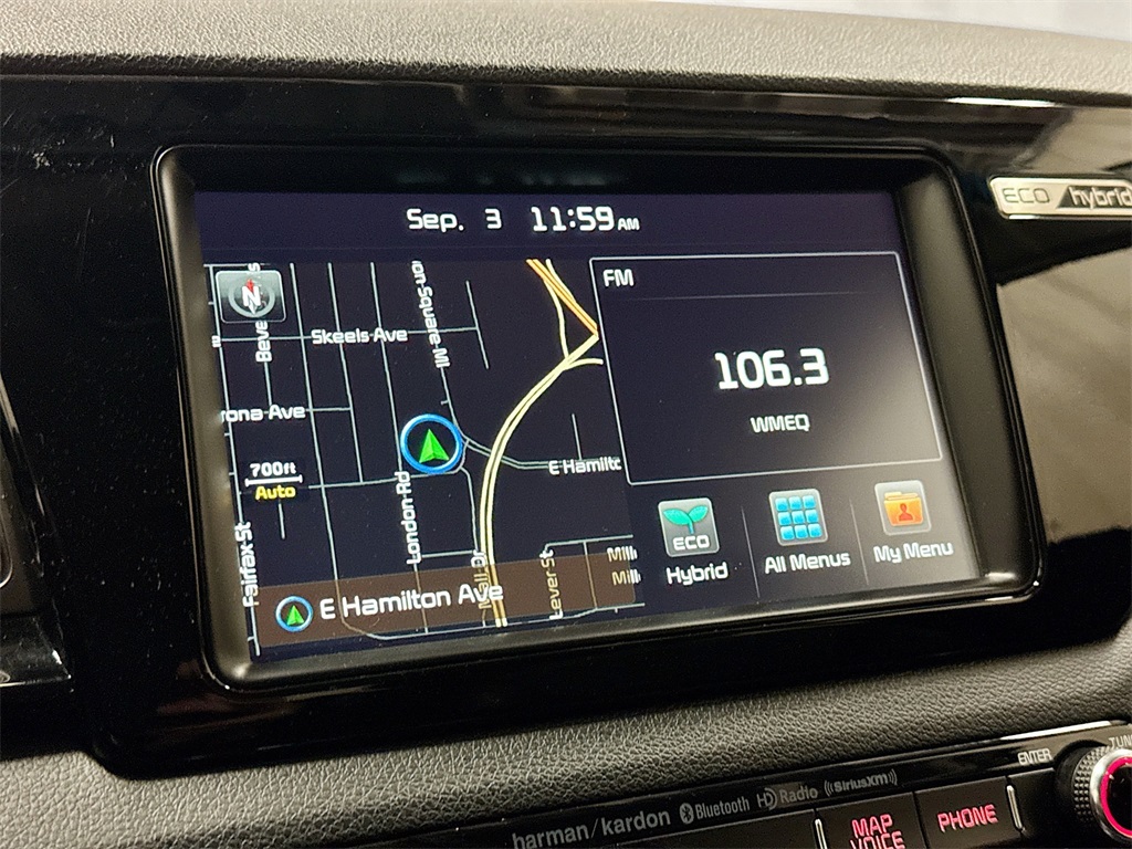 2017 Kia Niro EX photo 26