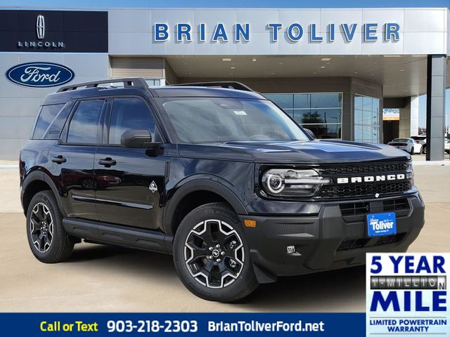 2025 Ford Bronco Sport Outer Banks's photo