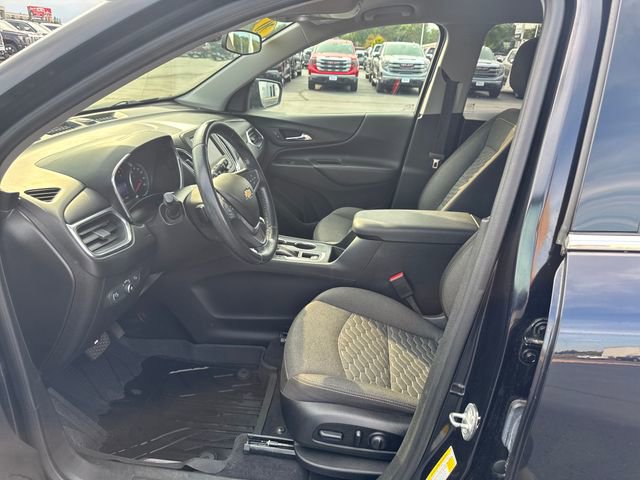 2020 Chevrolet Equinox LT photo 8