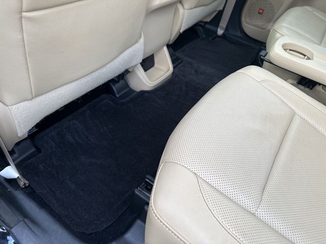 2015 Toyota Highlander Limited photo 24