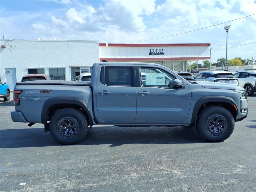 2026 Nissan Frontier Crew Cab PRO-4X photo 2