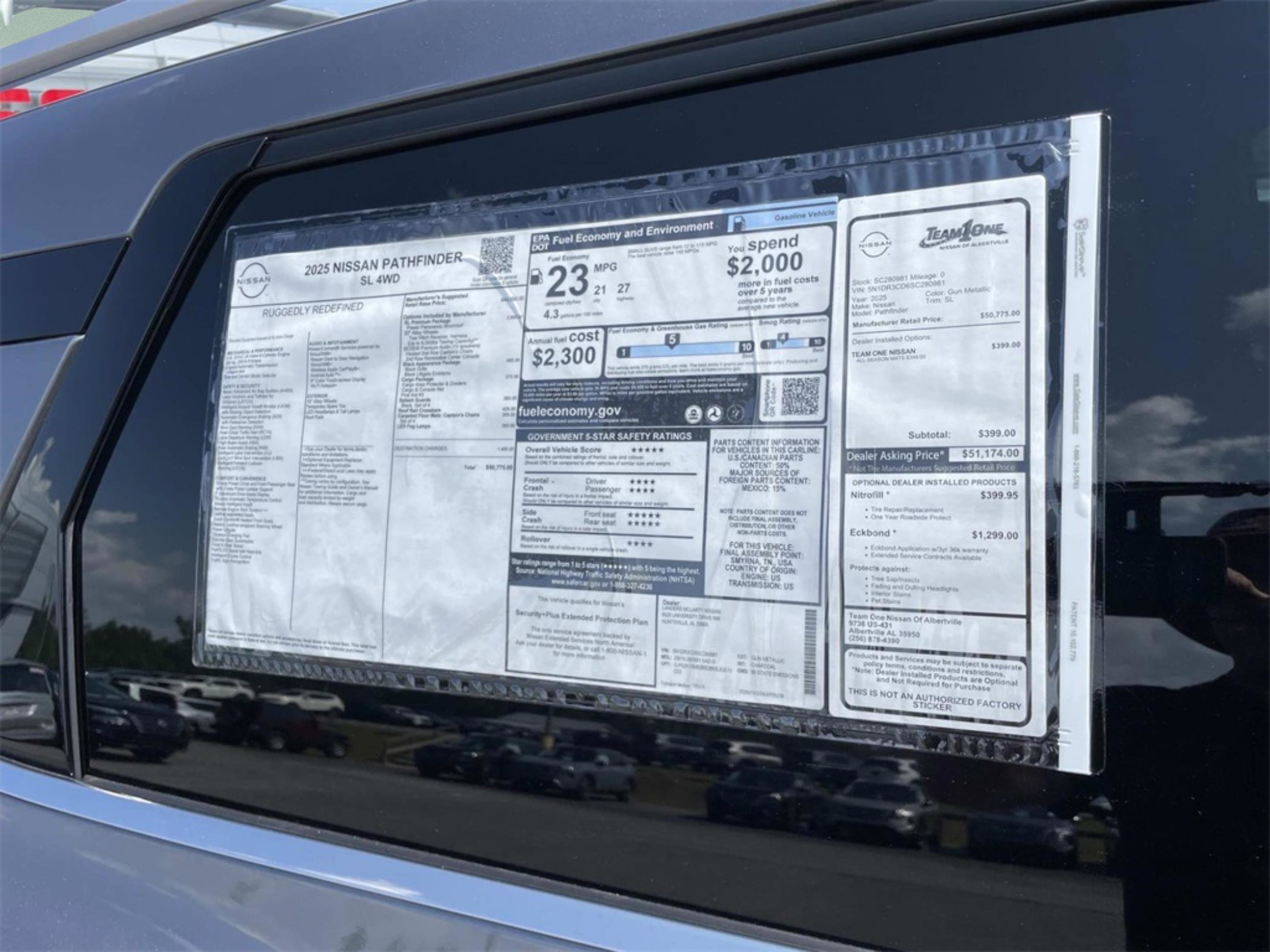 2025 Nissan Pathfinder SL photo 21