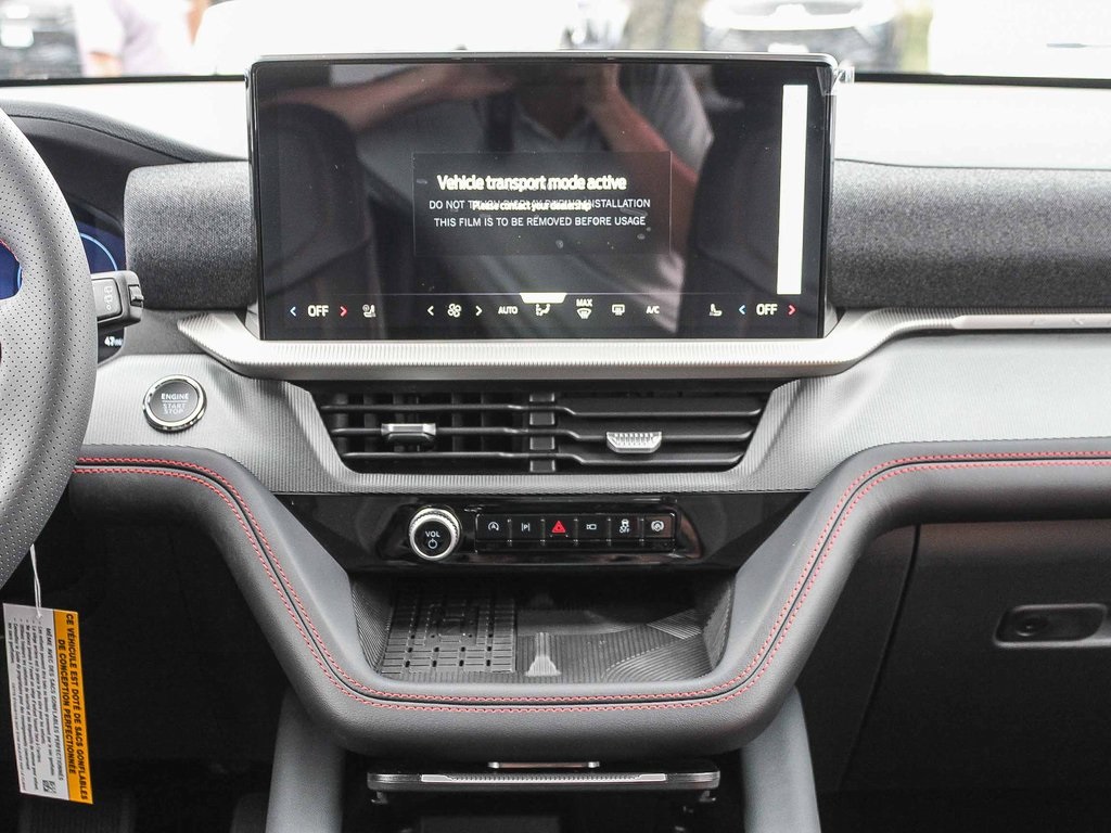 2025 Ford Explorer ST-Line photo 10