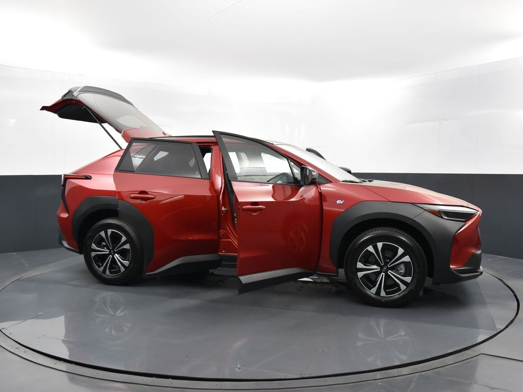 2025 Subaru Solterra Premium photo 36