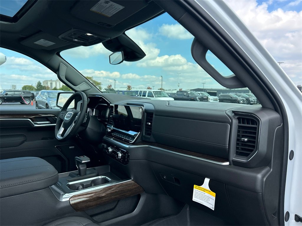 2026 GMC SIERRA - Image 35