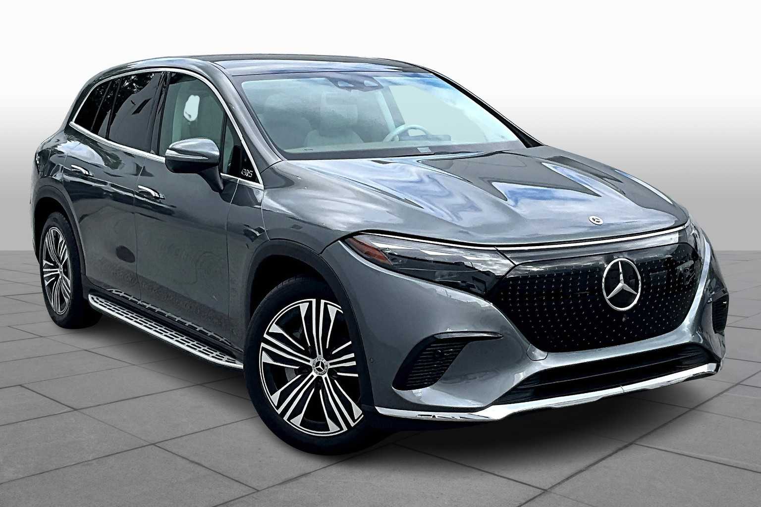 2023 Mercedes Benz EQS SUV 450 photo 2