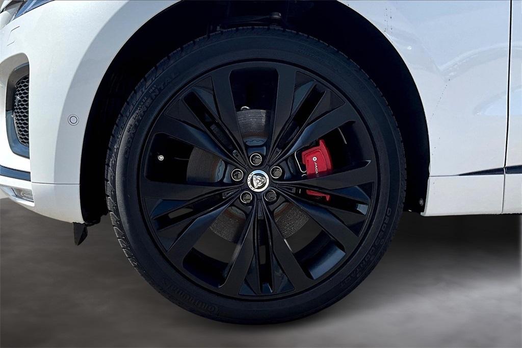 2026 Jaguar F-PACE P400 R-Dynamic S photo 12