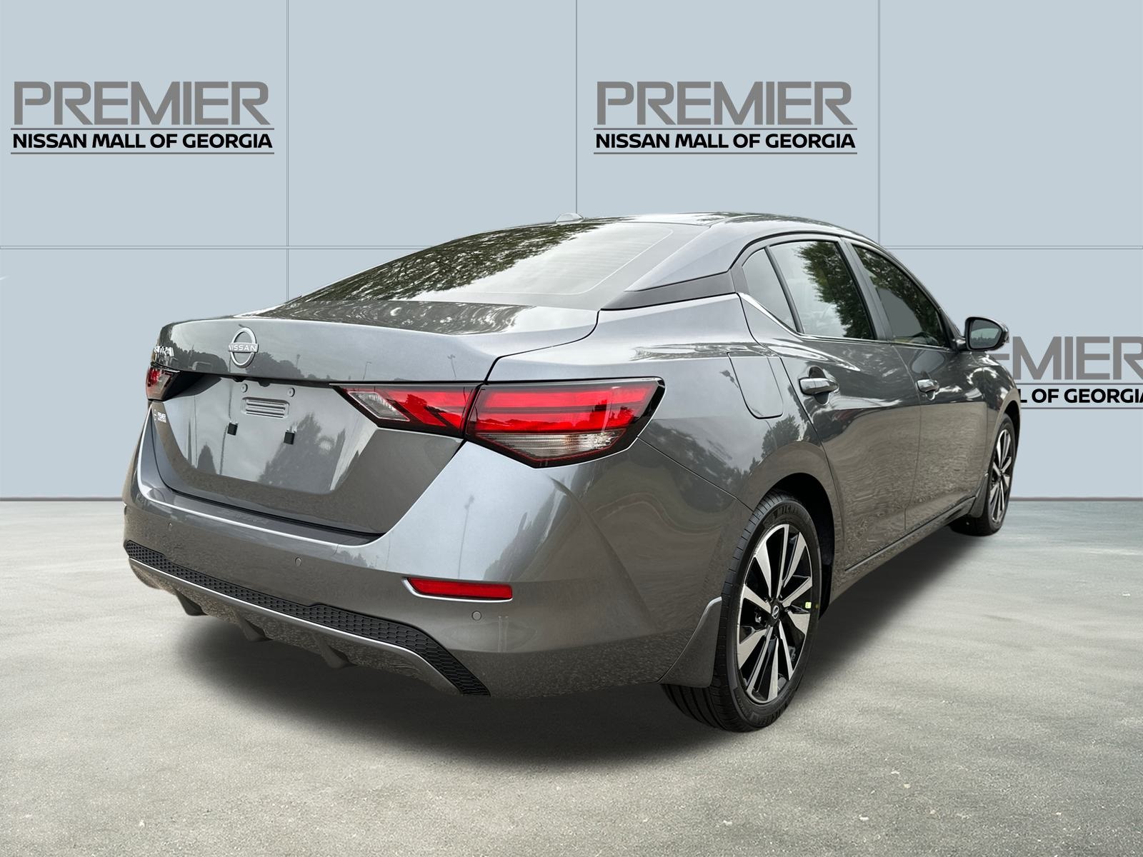 2025 Nissan Sentra SV photo 3
