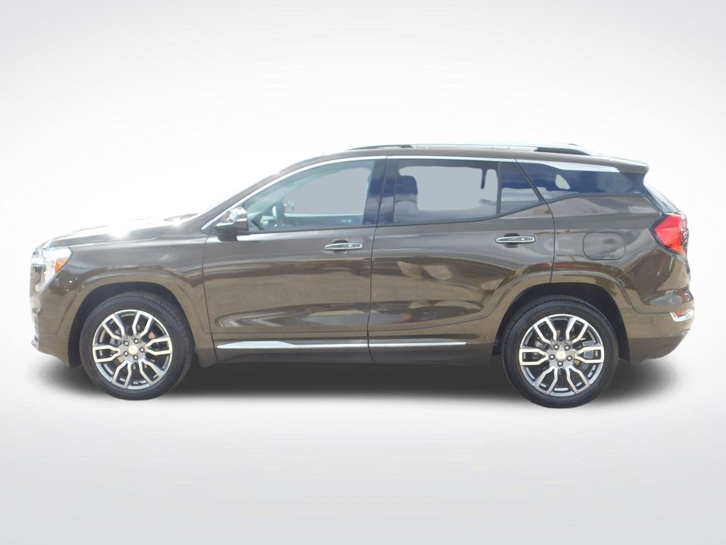 2024 Gmc Terrain Denali photo 5