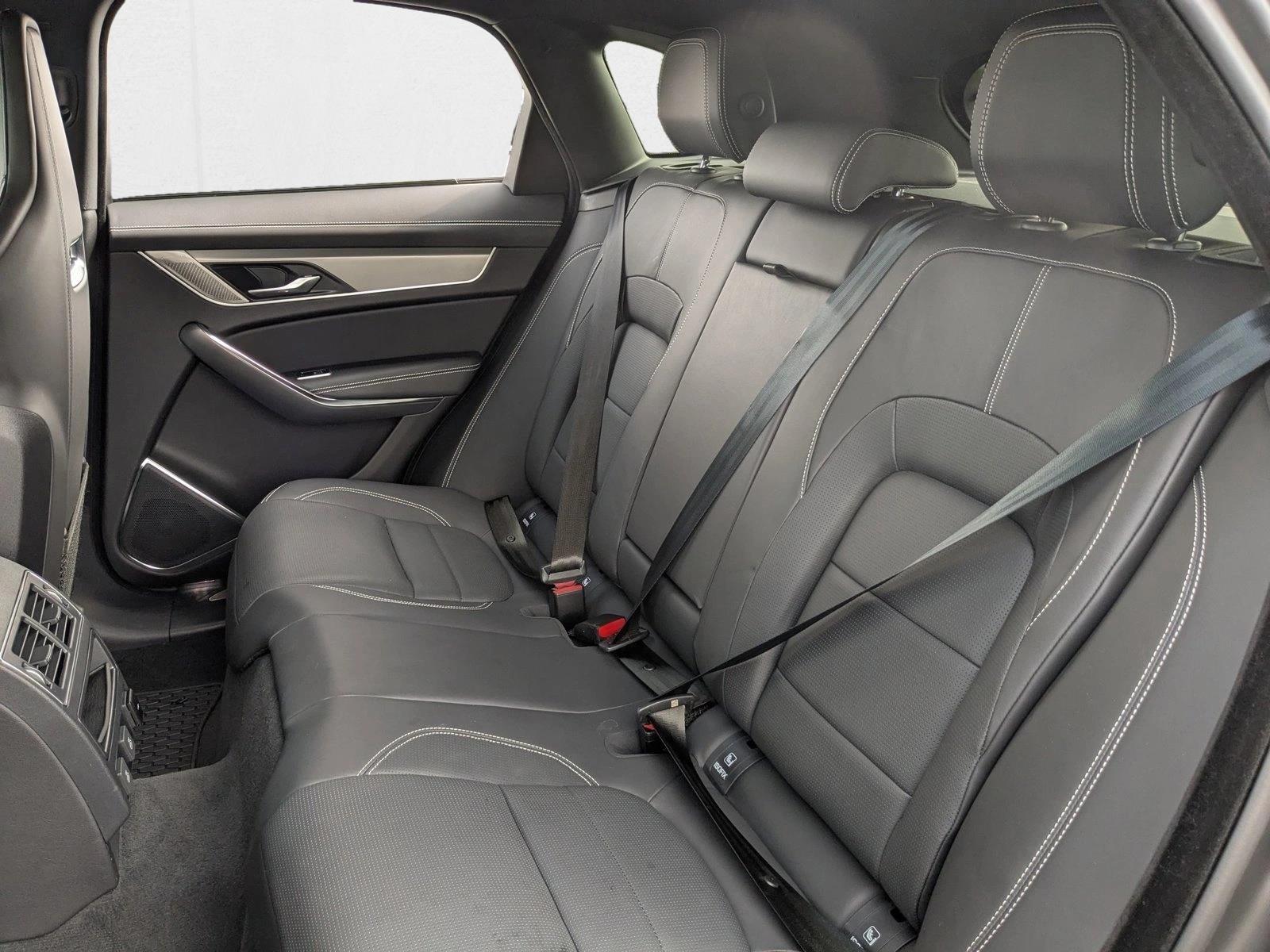 2024 Jaguar F-PACE P400 R-Dynamic S photo 14