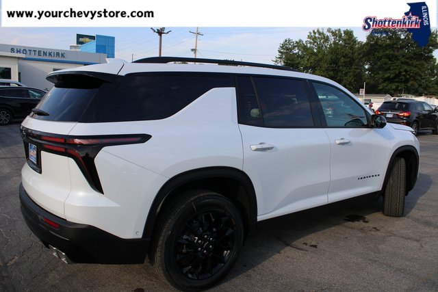 2026 Chevrolet Traverse photo 4