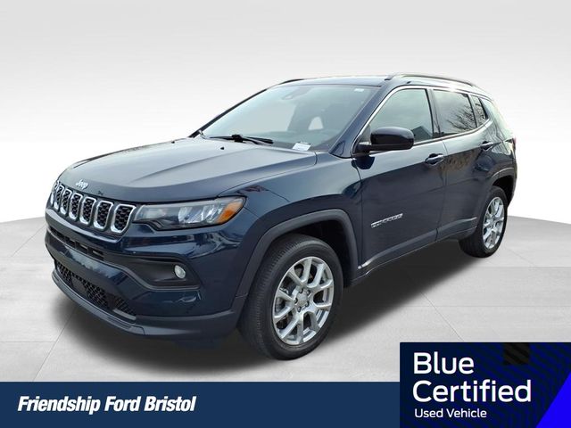 2024 Jeep Compass Latitude Lux