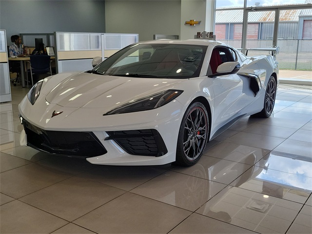 2023 Chevrolet Corvette Stingray 2LT photo 3