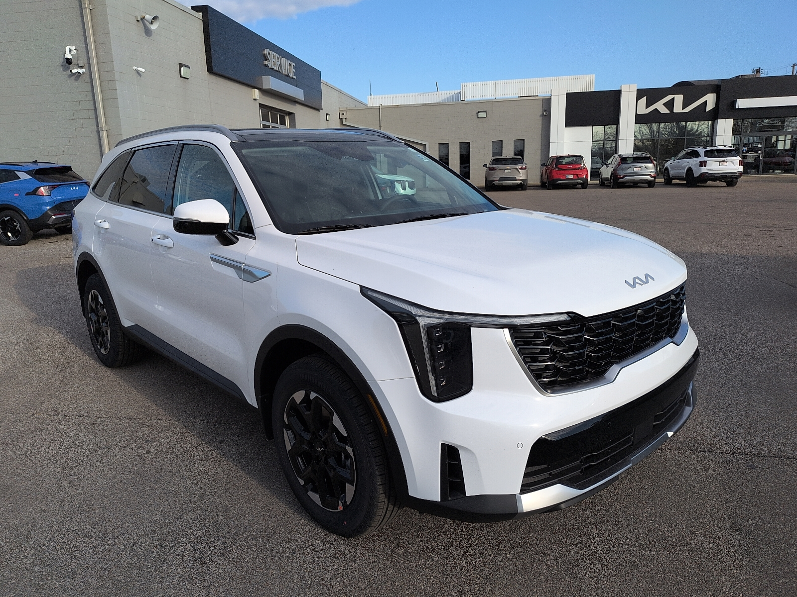 2026 Kia Sorento S's photo