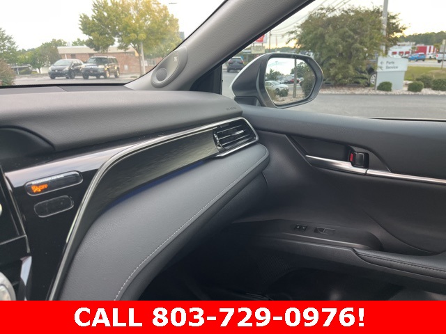 2023 Toyota Camry XLE V6 photo 29