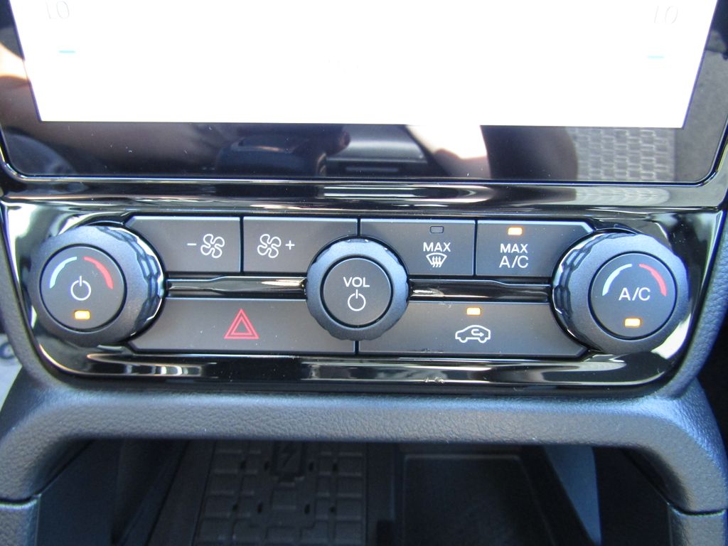 2025 Ford Ranger XLT photo 28
