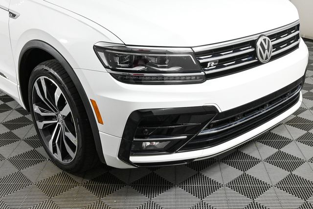 2019 Volkswagen Tiguan SEL Premium R-Line photo 35