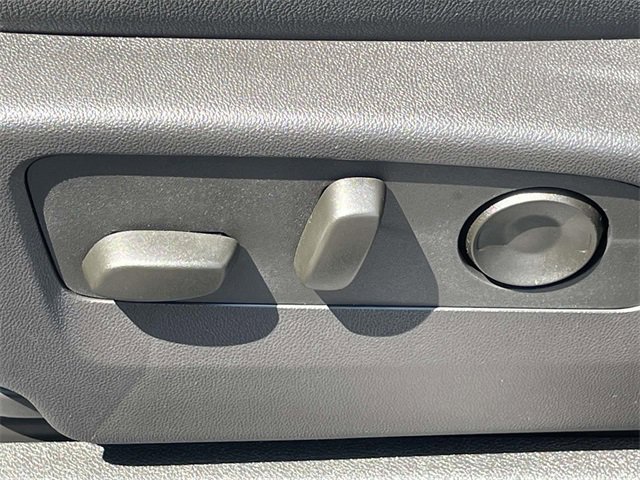 2025 Gmc Sierra AT4 photo 13