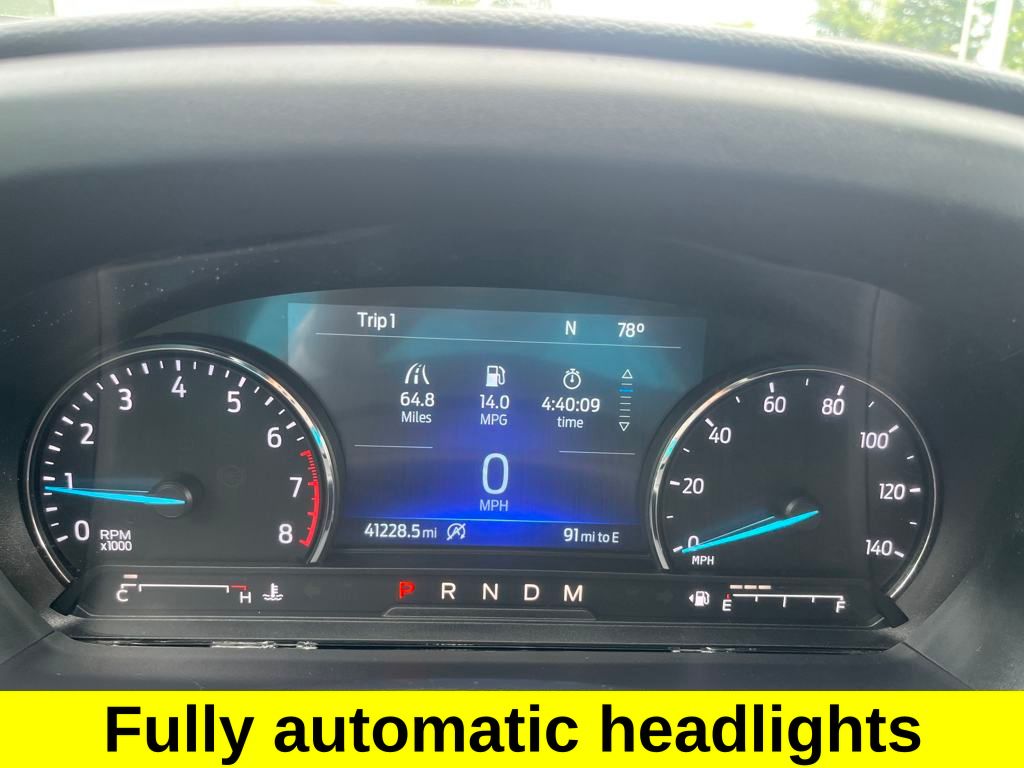 2020 Ford Explorer XLT photo 16