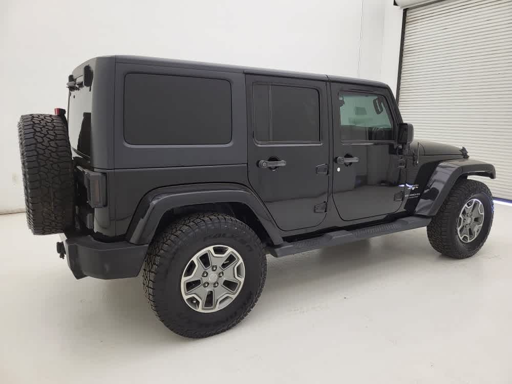 2016 Jeep Wrangler Unlimited Sahara photo 7