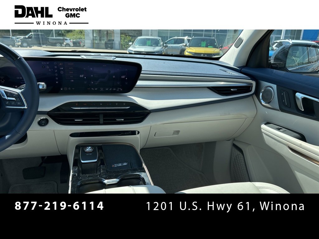 2025 Buick Enclave Avenir photo 25