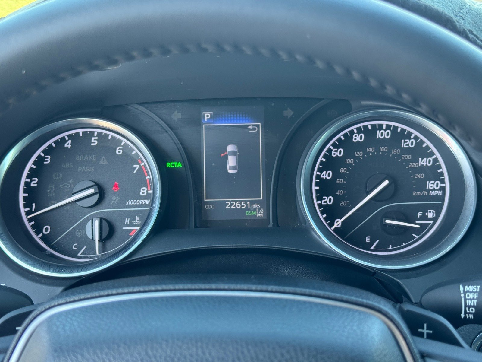 2018 Toyota Camry LE photo 20