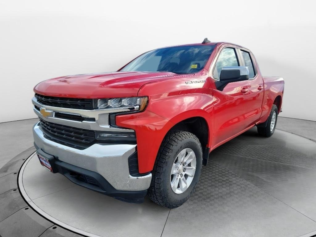 2019 Chevrolet Silverado 1500 LT photo 3