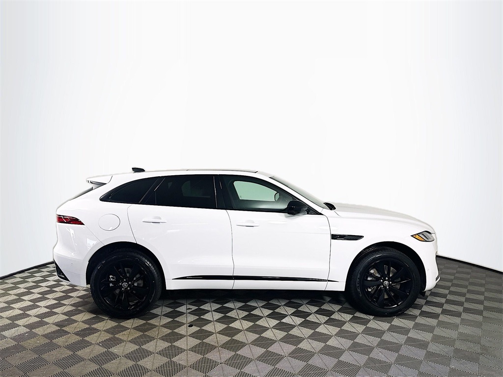 2026 Jaguar F-PACE P250 R-Dynamic S photo 4