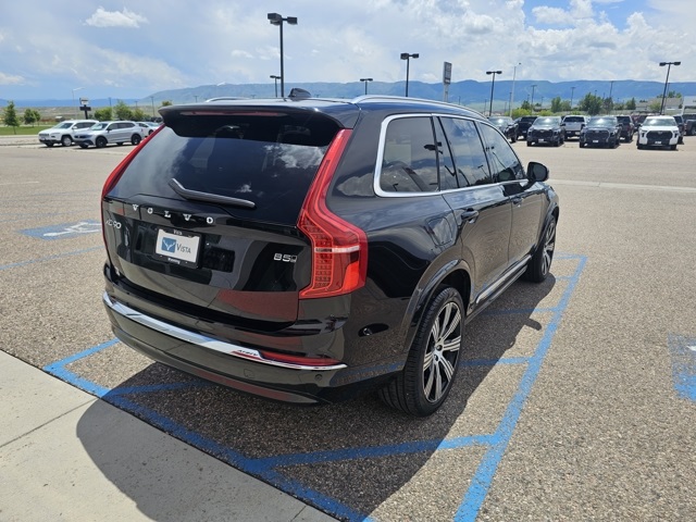 2024 Volvo XC90 B5 Plus photo 2