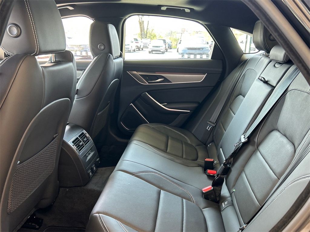 2024 Jaguar XF P300 R-Dynamic SE photo 20
