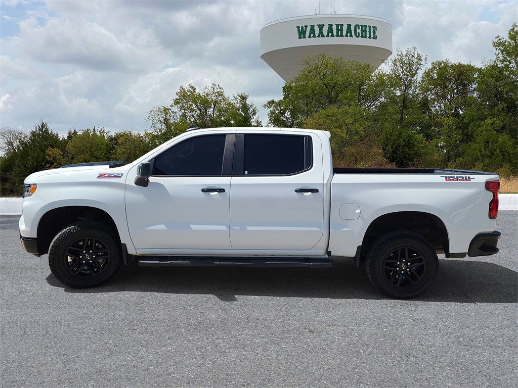 2023 Chevrolet Silverado 1500 LT Trail Boss photo 3
