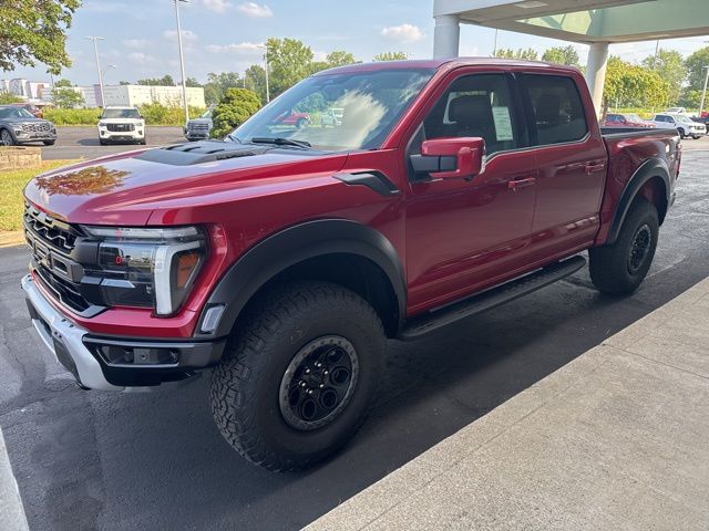 2025 Ford F-150 Raptor photo 2
