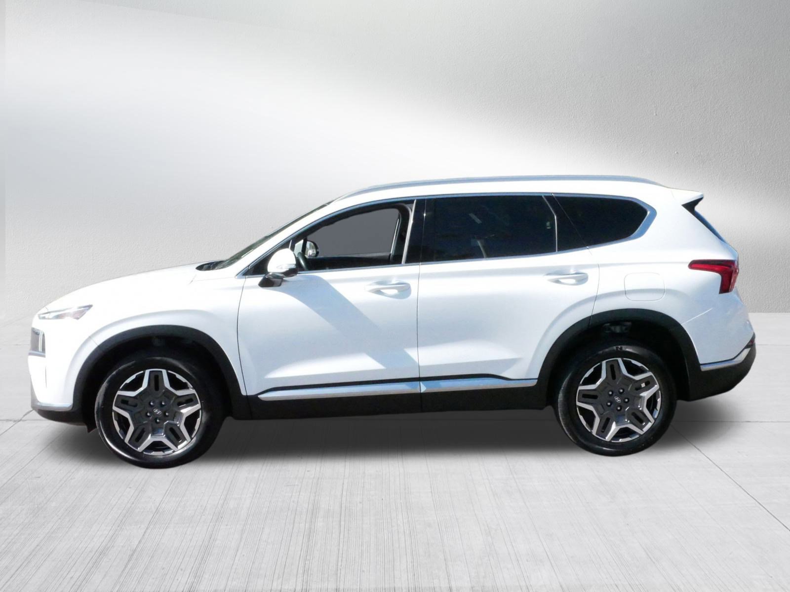 2023 Hyundai Santa Fe Limited photo 2