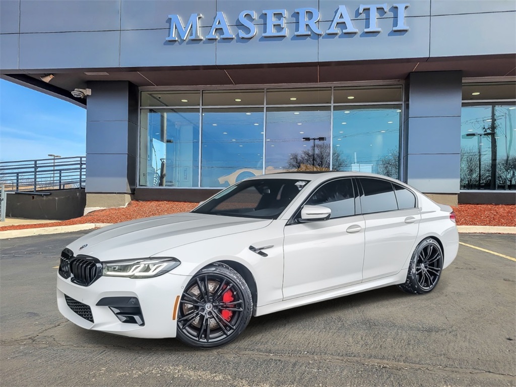 2022 BMW M5 Base's photo